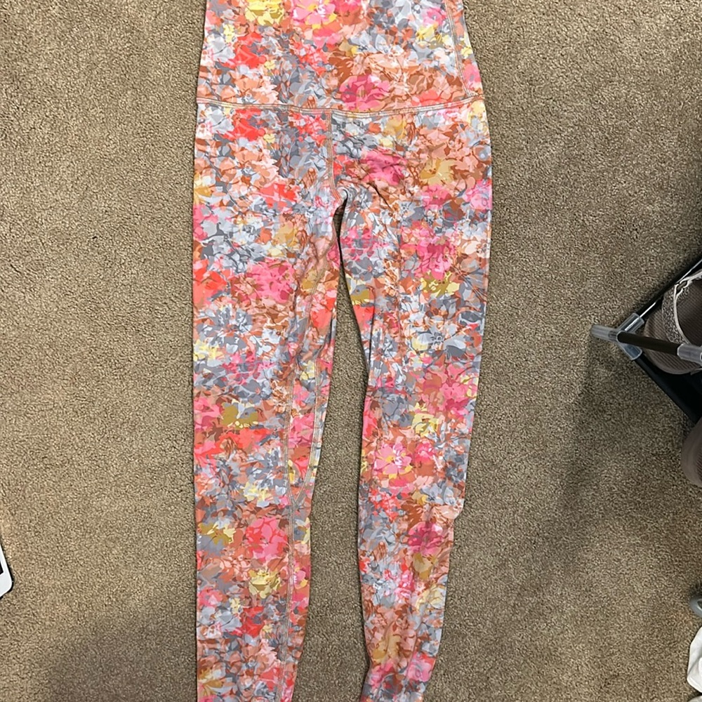 Lululemon, 28 inch, multicolored flower leggings